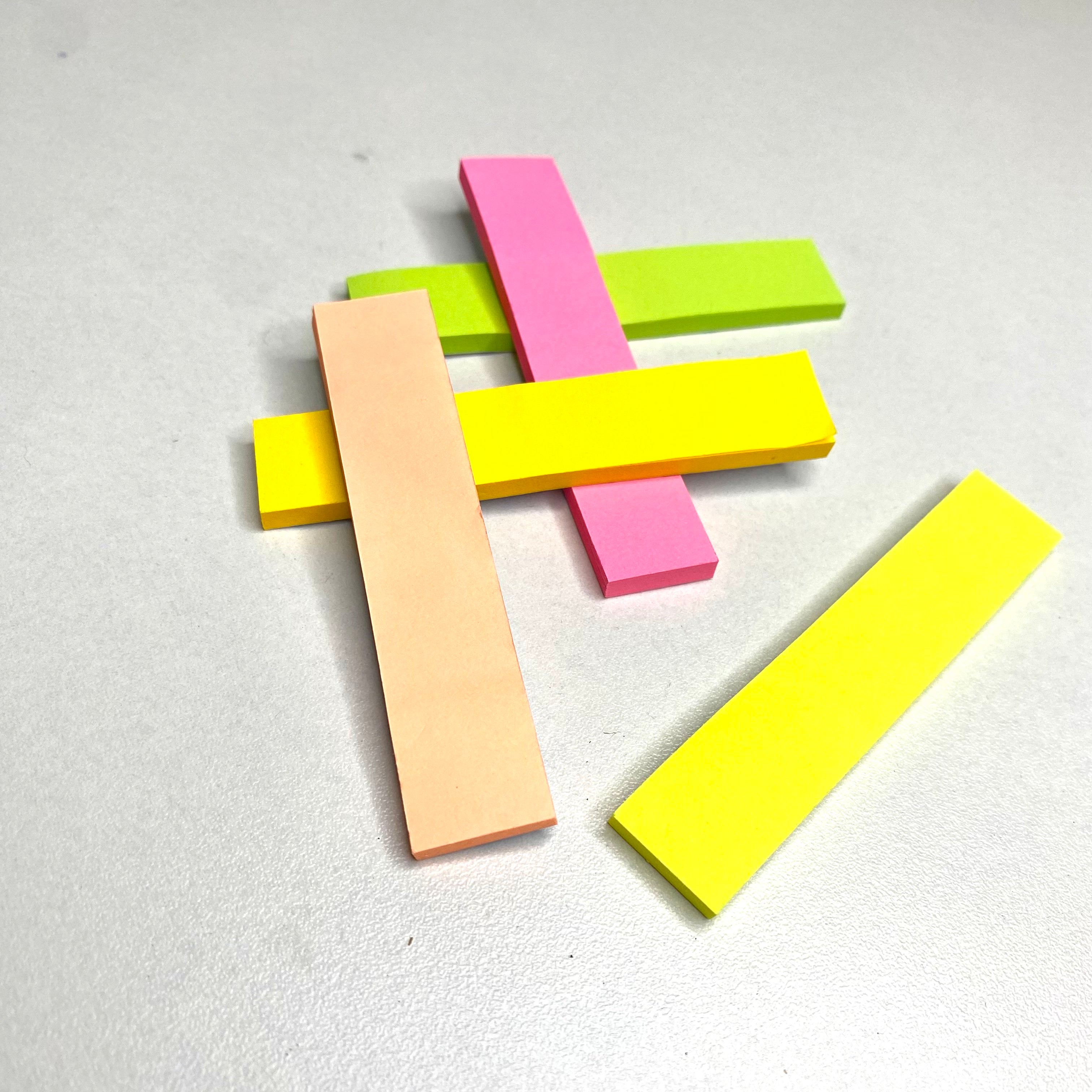 String Magic Portrait DIY Kit (24in dia)