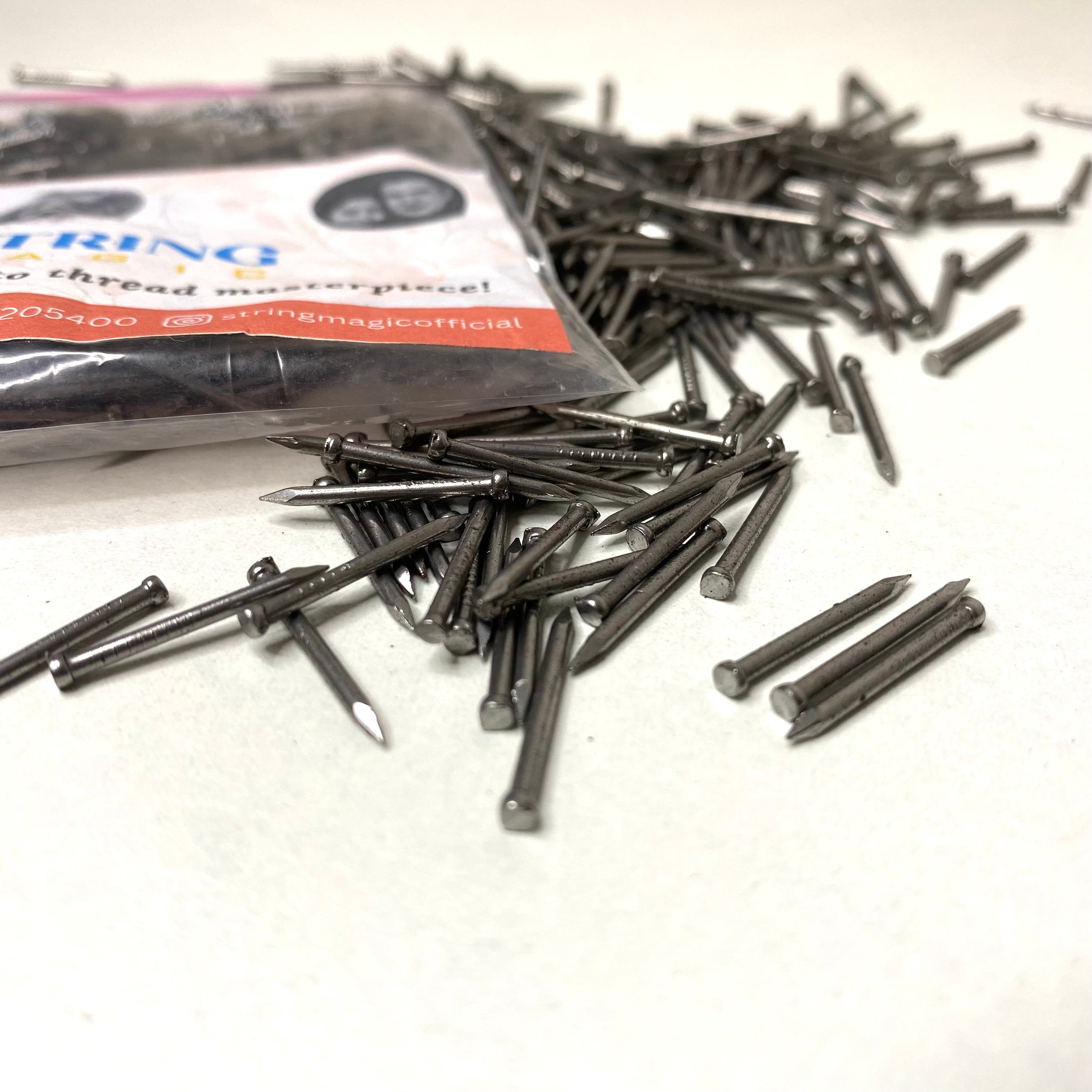 String Magic Portrait DIY Kit (24in dia)